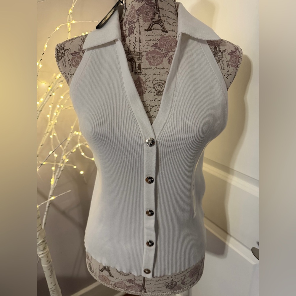 Náutica White Sleeveless Button-Up Top
